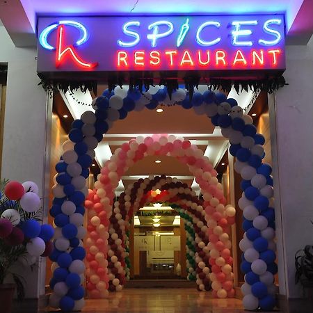 Hotel Rithanns Karumathampatti Karumattampatti Exterior foto
