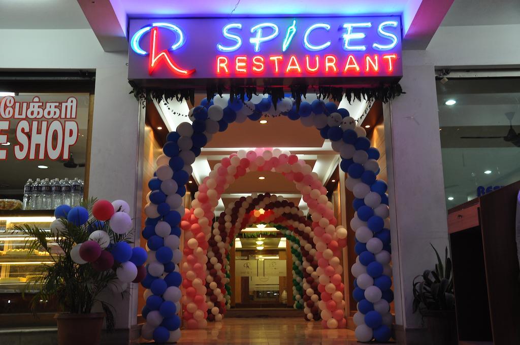 Hotel Rithanns Karumathampatti Karumattampatti Exterior foto